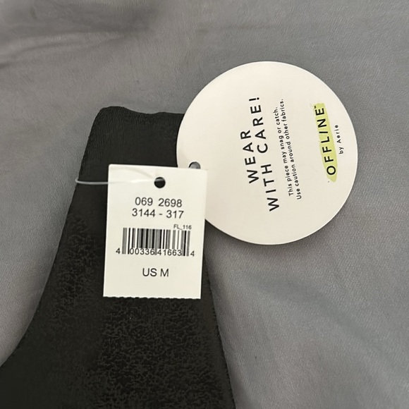 Aerie Faux Leather Sports Bra NWT Size Medium - Picture 3 of 3